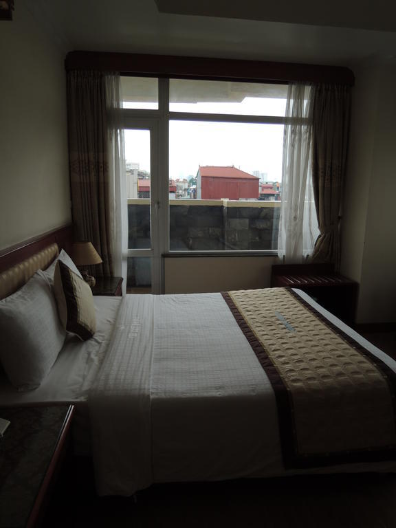 Satel Hotel Ханой Екстериор снимка